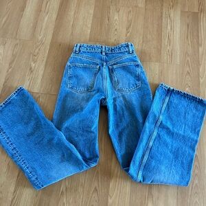 Zara jeans loose fit size 2